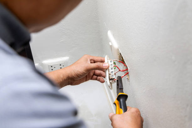 Best Emergency Electrician Near Me  in Mundelein, IL